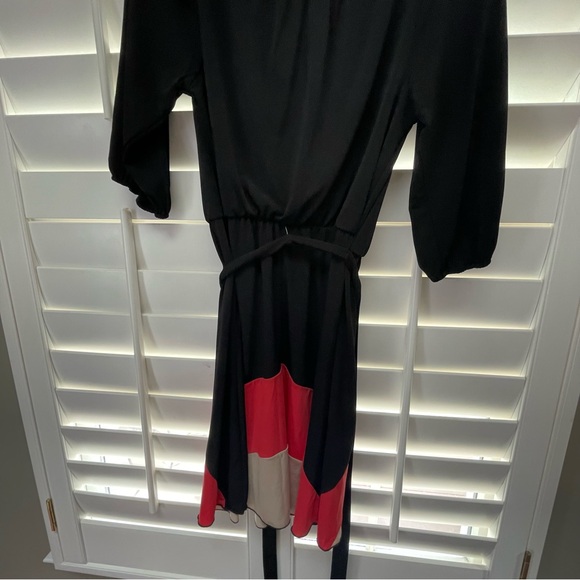 Sweet Storm Black and Red Sheath Dress with Dolman Sleeves - Picture 7 of 8